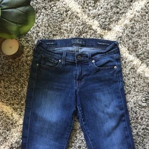Skinny leg lucky jeans